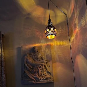 Lámpara Colgante de Lujo Moderna con Cuerpo Metálico Decorativo para Hotel, Restaurante, Comedor e Interiores - Product Image 3