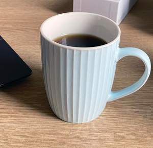 Tasse à café en céramique artisanale de qualité supérieure à prix abordable pour l'exportation, magnifiquement conçue, toutes couleurs, fabriquée à la main. - Product Image 2