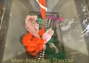 Machine à broyer les tissus la plus vendue et de premier ordre, broyeur de tissus semi-automatique à double arbre électrique - Product Image 3