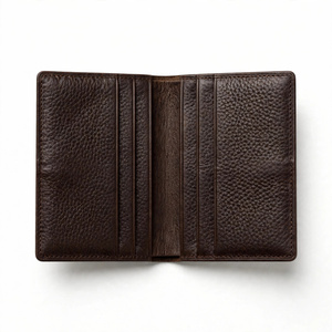 Tarjetero Delgado Minimalista de Cuero Genuino con Bloqueo RFID, Múltiples Ranuras, Color Marrón, para Tarjetas de Crédito, Exportado de BD, Precio Económico - Product Image 6