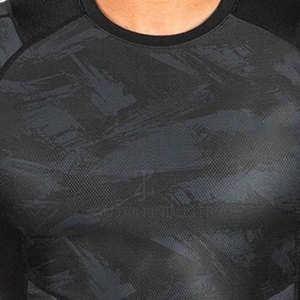 เสื้อรัดกล้ามเนื้อสำหรับยิวยิตสูคุณภาพพรีเมียมสำหรับผู้ชาย เนื้อผ้าเรียบ น้ำหนักเบา ชุดฝึกซ้อม แห้งเร็ว เสื้อกีฬา รับผลิตตามสั่ง ขายส่ง - Product Image 6
