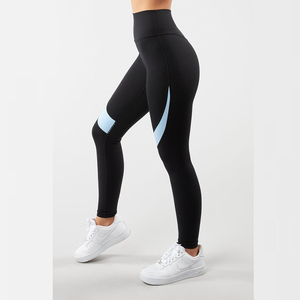 Leggings de sport pour femmes à taille haute, couleur unie, extensibles, respirants et compressifs - Product Image 6
