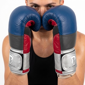 Gants de boxe verticaux portables en cuir bleu et rouge Dumela International 16 oz – Équipement d'entraînement professionnel avec logo personnalisé - Product Image 2