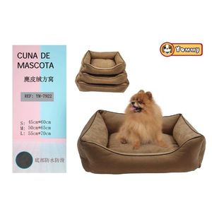 Cama para mascotas Yommy con forro de gamuza, base antideslizante y diseño cuadrado para perros y gatos - Product Image 1