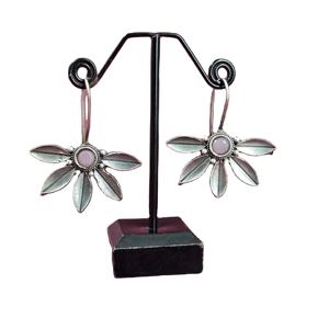 ARTS JEWELS Pendientes de Gancho con Diseño de Flor y Circonita, Chapados en Plata Antigua sobre Latón, Estilo Princesa, para Uso Diario, Unisex, Regalo - Product Image 1