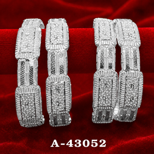Wholesale KJL Women's Vintage Colorful Cubic Zirconia Micropav 18K Gold Plated CZ <b>Bangles</b> <b>Bracelet</b> for Party - Product Image 2