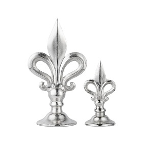 Escultura Decorativa Metálica de Lujo con Etiqueta Privada, Acabado Artesanal para Decoración de Oficinas y Estilismo de Espacios Habitables - Product Image 1