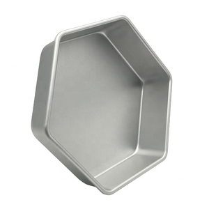 Moules de cuisson à gâteaux en forme d'hexagone en aluminium anodisé de 6/9/12/15 pouces Outils de cuisson pour ustensiles de cuisine de haute qualité et durables - Product Image 4