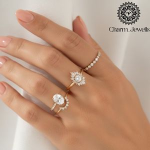 Bague de fiançailles unisexe en argent sterling plaqué or 22 carats avec moissanite taille coussin, sertie à griffes, certifiée IGI, 3 grammes, Charm_Jewells - Product Image 2