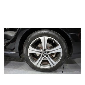 2020 Mercedes-Benz E-Class E300 Avantgarde 56,800 km Automatic Gearbox Leather Seats Left Steering Rear Camera - Product Image 5