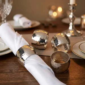 Anillos de Servilleta Modernos de Aluminio con Acabado Martillado, Decoración de Mesa, Accesorios para Bodas, 4.5cm de Ancho, Diseño Duradero - Product Image 4