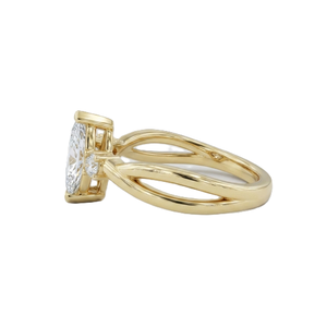 Bague de fiançailles minimaliste à trois pierres en diamant de laboratoire, or massif 10K 14K, diamants de laboratoire taille marquise et ronde, avec bande torsadée - Product Image 4