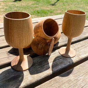Verre à shot en bois sculpté à la main, design classique, capacité 150 ml, vaisselle de bar écologique pour cocktails et vins - Product Image 3