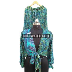 เสื้อครอปผูกเชือกหรูหราสำหรับผู้หญิงเสื้อครอปแขนยาวทรงระฆังกระดุมแบบลำลองผูกคอใส่ในฤดูร้อน - Product Image 3