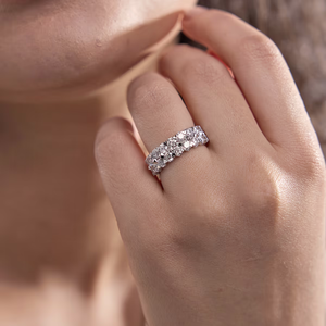 Anillo de Moda con Doble Hilera de Diamantes Redondos Creados en Laboratorio, 2.33 Quilates de Peso Total, Banda de Diamantes de Varias Hileras, Anillo de Joyería Elegante para Uso Diario - Product Image 3