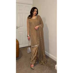 Conjunto de Fiesta de Chifón con Top, Pantalón y Dupatta, Bordado, Talla XL - Product Image 3