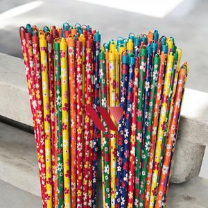 Manche en bois vietnamien écologique mélange doux conception PVC fleur rayures points Panda maison usage domestique Nature sac en gros en vrac - Product Image 3