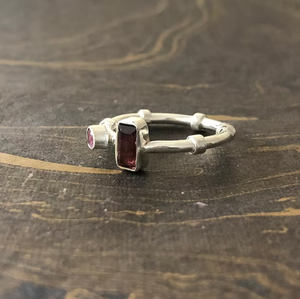 Geometric <b>Garnet</b> <b>Ring</b> 925 Sterling <b>Silver</b> Bezel Setting Minimalist Style Everyday Wear Unisex Jewelry - Product Image 2