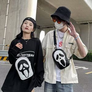 Nuevo Bolso Bandolera de Hombro de Piel Sintética PU para Mujer, Estilo Oscuro y Moderno, con Estampados de Animales y Cierre de Cremallera y Broche - Product Image 1