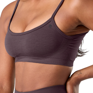 Womens Seamless Strappy Sports Bra Yoga Fitness Activewear Soft Stretch Support Lightweight Training <b>Top</b> <b>Black</b> Garnet Color - Product Image 5