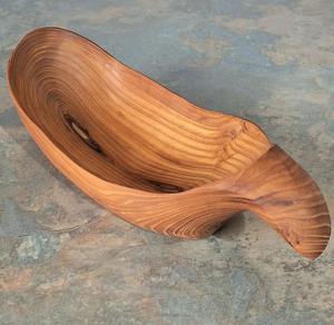 Bol en bois d'olivier sculpté à la main pour une utilisation luxueuse, écologique, durable et multifonctionnelle, idéal pour les salades, les fruits, la cuisine et la salle à manger - Product Image 4