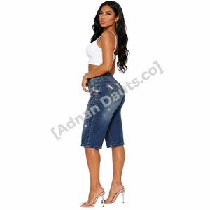 Jeans Capri de Mezclilla con Pedrería y Pierna Ancha Personalizados para Mujer |   Jeans Culotte de Cintura Alta y Corte Recto |   Moda con Cristales Brillantes - Product Image 3