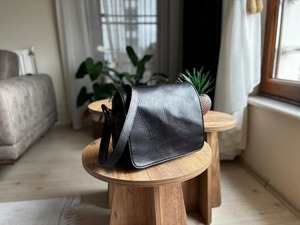 Bolso de Hombro Cruzado de Cuero Moderno para Mujer, Ideal para Reuniones de Oficina, Disponible para Compras al por Mayor - Product Image 5