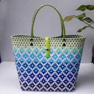 Bolsa de Compras de Polipropileno (PP) Tejida a Mano, Resistente y Reutilizable, Precio de Fábrica al por Mayor, Vietnam - Product Image 1