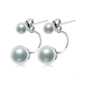 Boucles d'oreilles minimalistes en argent S925 avec perles rondes blanches de 6-7 mm de Zhuji Danshui, à forte luminosité et presque parfaites, vente en gros - Product Image 5