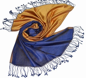 Écharpe en soie de qualité supérieure pour femmes, longue, légère, douce, élégante, stylée, imprimée, tendance, pour les épaules, le cou, la tête - Product Image 3