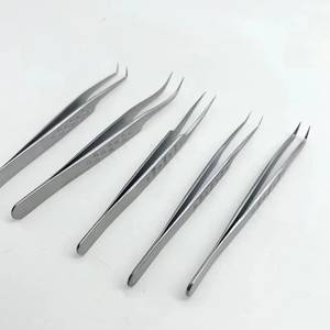 Juego de Pinzas para Pestañas de Acero Quirúrgico Morje, Herramientas de Precisión con Patrón de Corazón, Puntas Dentadas/Serradas, 10 mm de Longitud, Caja de 5 Piezas - Product Image 5