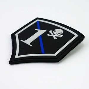 Proveedor Directo de Pakistán, Parche de PVC Personalizado con Velcro, Logotipo de Goma Hecho a Mano, Diseño 3D de Corazón para Ropa y Gorras, Sin Pedido Mínimo, para Regalos - Product Image 2