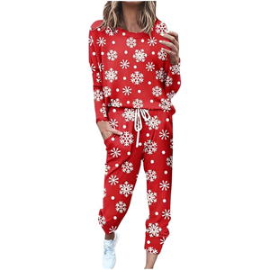 Survêtement imprimé rouge pour femmes, manches longues, col rond, pantalon à cordon de serrage, vêtements d'hiver décontractés avec poches latérales - Product Image 5