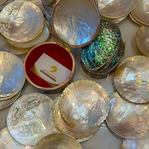 Plato de Caviar de Nácar de Lujo de Nuevo Diseño, Concha de Perla Natural, Color Natural Certificado por Terceros para la Fabricación de Joyas al por Mayor - Product Image 1