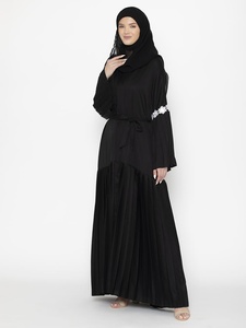 Abaya noire pour femme, longue, coupe ample, manches longues, à capuche, style Moyen-Orient, en polyester, pour usage quotidien - Product Image 3