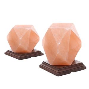 Lampe au sel de l'Himalaya sculptée en forme de diamant Décor de maison élégant Entreprises Sian Artisanat naturel Avantages de la thérapie au sel Emballé - Product Image 1