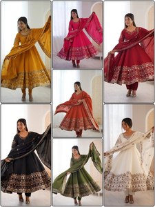 Vestido de Fiesta Vintage para Mujer con Dupatta, de Seda Romana con Bordado de Lentejuelas, Largo hasta el Suelo, Corte Regular, de Secado Rápido - Product Image 6