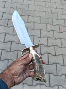 Couteau Bowie artisanal avec manche en corne, lame en acier inoxydable, couteau de chasse à pointe tombante - Product Image 4