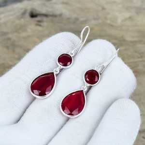 Boucles d'oreilles pendantes de luxe faites à la main en argent sterling 925 avec pierre précieuse rubis rouge, cadeau de fête pour femmes - Product Image 2