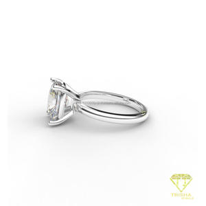 Bague de fiançailles solitaire en diamant de laboratoire taille ovale en or blanc, classique à quatre griffes, pour femme - Product Image 4
