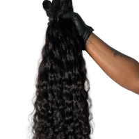 Extensions de cheveux naturels bruts Remy indiens bouclés, double trame, vierges non traités, ondulations profondes en vrac