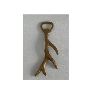 Ouvre-bouteille professionnel en métal robuste avec poignée confortable pour ouvrir facilement les bouteilles de bière et de soda - Product Image 4