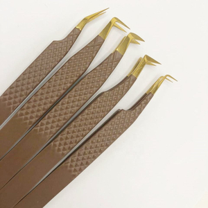 Pinzas Profesionales Premium Kaamir para Volumen de Pestañas y Aplicación de Cejas, Antimagnéticas, de Acero Inoxidable, Punta Suave de 10mm, Cómodas - Product Image 6