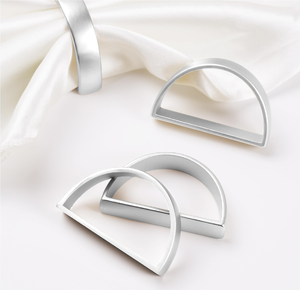 Anneaux de serviette en acier inoxydable écologiques, 4 pièces, anneaux de serviette ronds, polis miroir, artisanat pour cadeaux - Product Image 1