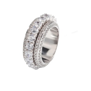 Bague de luxe Moissanite ronde rotative galvanisée pleine alliance d'éternité 925 cadeaux en argent Sterling pour toute occasion - Product Image 1