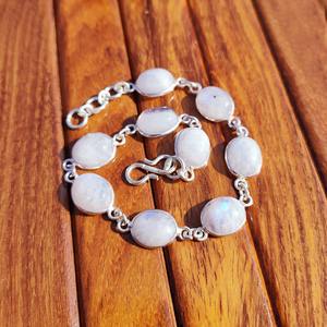 Pulsera de Latón Más Vendida con Piedras Preciosas Naturales para Protección, Prosperidad y Práctica de Mindfulness, Disponible al Mejor Precio - Product Image 2