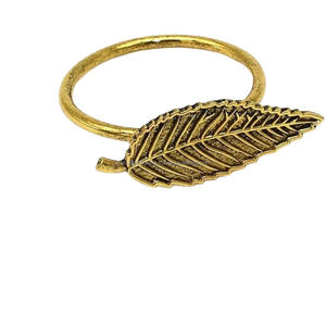 Porte-mouchoirs en feuille d'or coulé Serviette de vacances à collectionner et anneau de mouchoirs Porte-serviettes d'accent de qualité alimentaire prix bon marché - Product Image 1