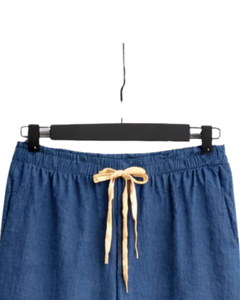 Conjunto de dos piezas para mujer, camisa beige y pantalones anchos azules, conjunto informal de algodón y lino, ropa de verano con bolsillo bordado - Product Image 5