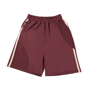 Pantalones Cortos Deportivos de Moda Casual para Hombre, Color Borgoña con Parches - Product Image 1