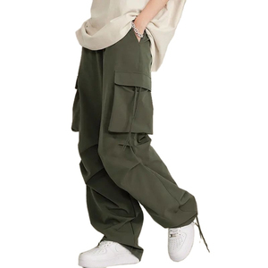 กางเกงคาร์โก้ผู้ชายคุณภาพพรีเมียม ปี 2026 ราคาดีที่สุด ชุดกีฬาฟิตเนส กางเกงคาร์โก้ผู้ชายพร้อมโลโก้แบบกำหนดเอง - Product Image 4